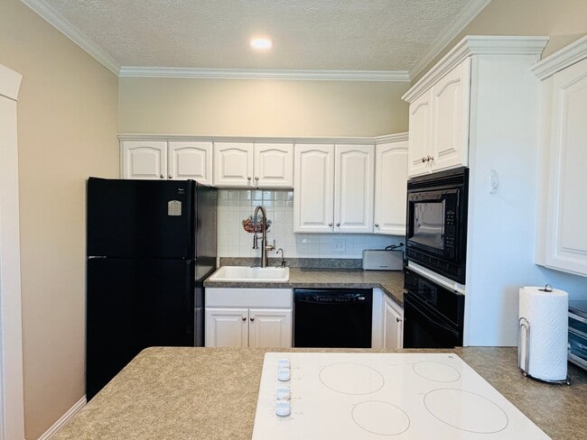 Photo - 71 N 400 W