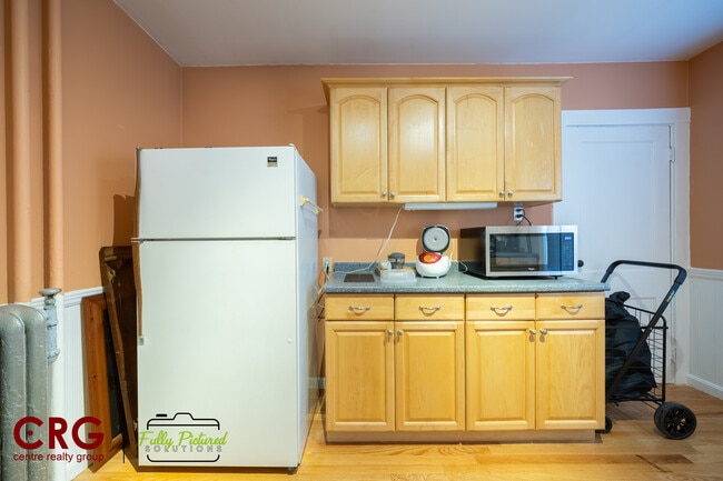 99 Glenville Ave Unit 3