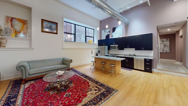Building Photo - 417 Vine St Rental