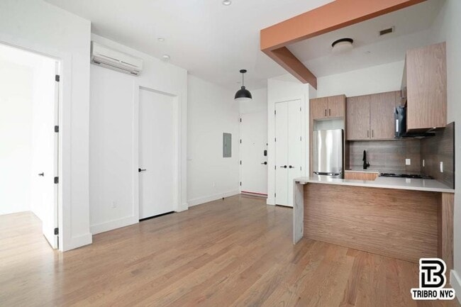 Photo - 2 bedroom in Bronx NY 10454 Unit 202