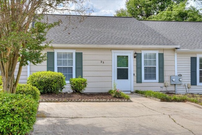 Photo - West Augusta Furnish Short Term Retnal