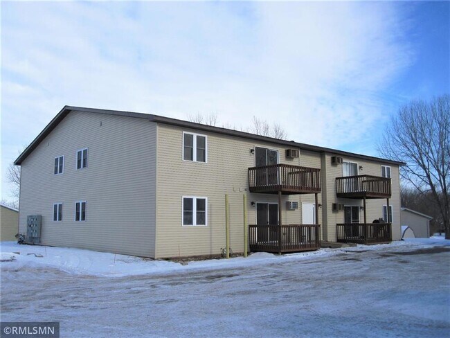 Photo - 308 Willow St Unit #4