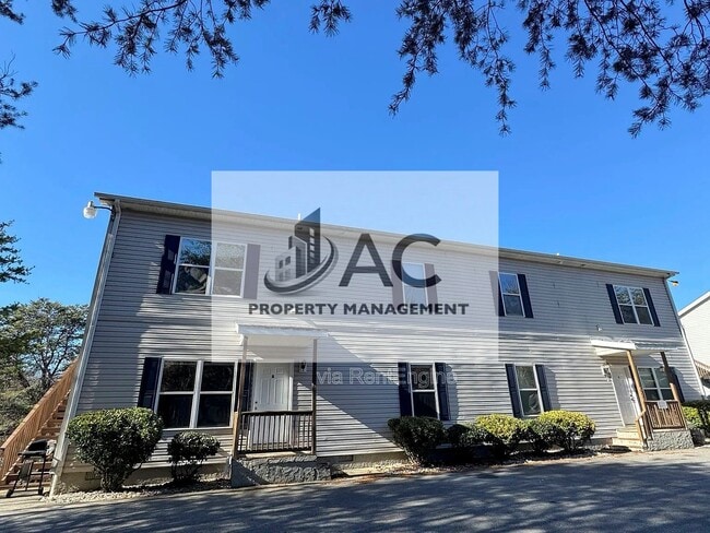 Building Photo - 50 Smith Lake Rd Unit D