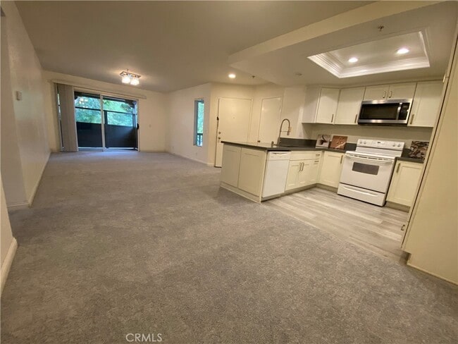 Photo - 2800 Keller Dr