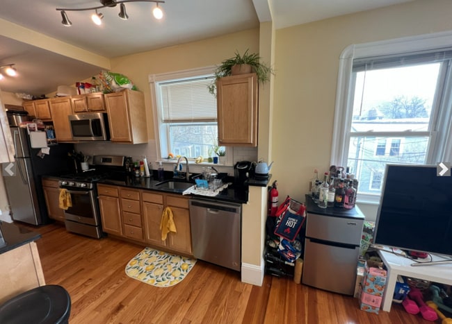 Photo - 48 Lowell St Unidad 2