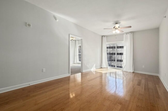 Photo - 195 14th St NE Unit 404