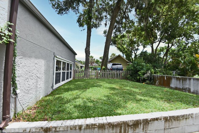 Photo - 416 Hillcrest St