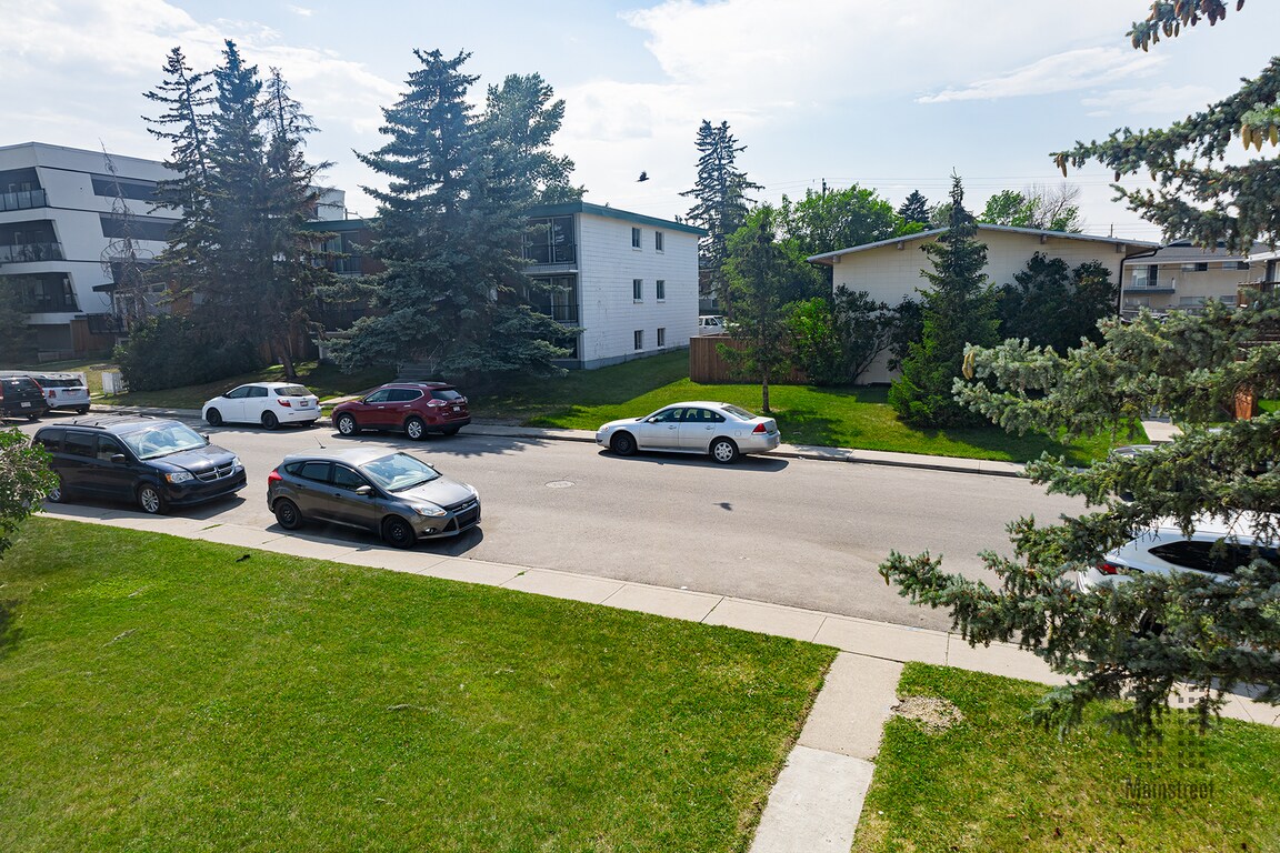 Photo - Westbrook Mallside Apartments