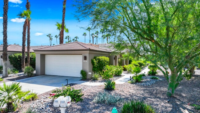 Building Photo - 76269 Sweet Pea Way Rental