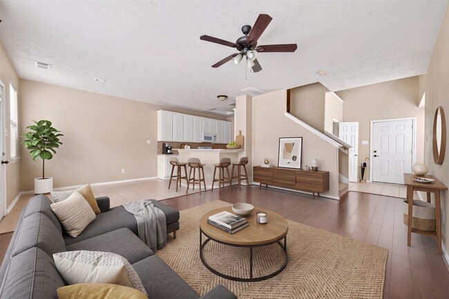 Photo - 5626 Claybeck Ln