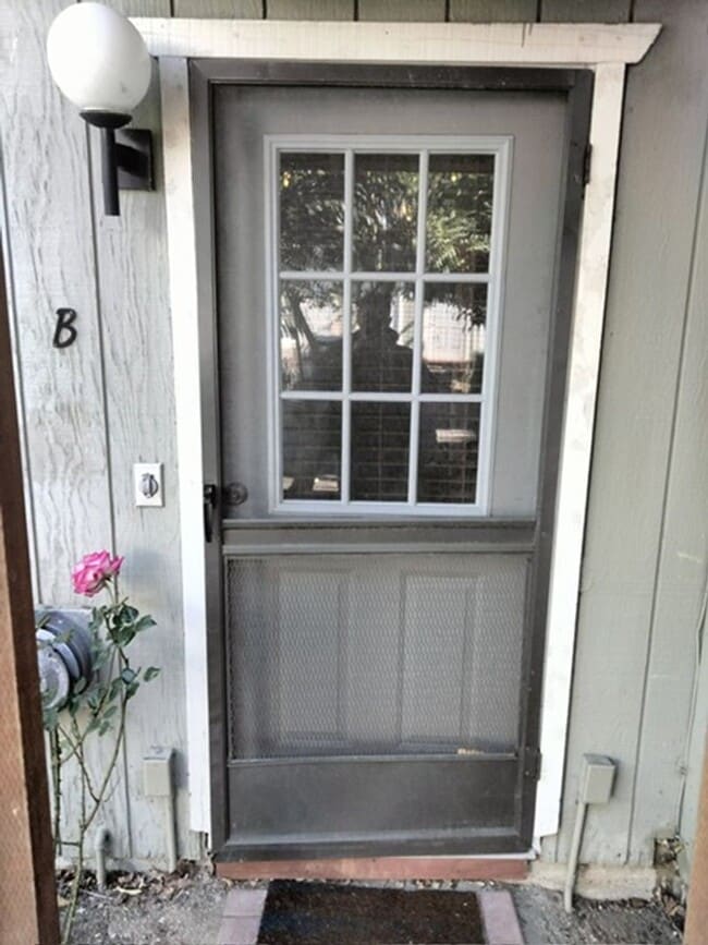 Photo - Charming 1 Bedroom/1 Bath Apartment