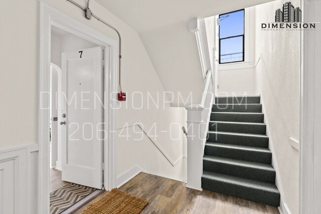 Photo - 2331 Rockefeller Ave