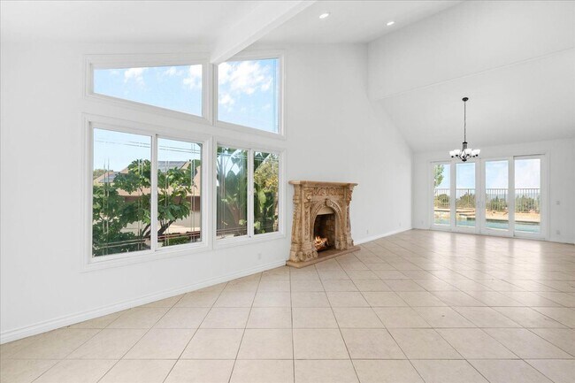 Photo - 7130 E Colter Cir