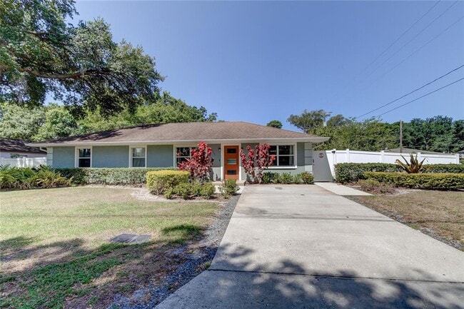 Photo - 6401 S Adelia Ave Casa