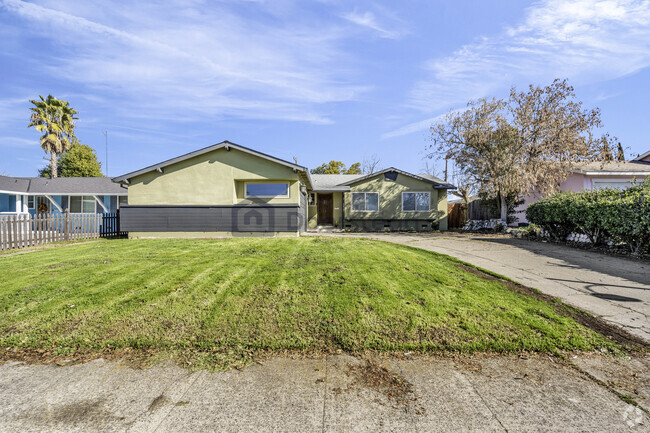 Building Photo - 2233 Babette Way Rental