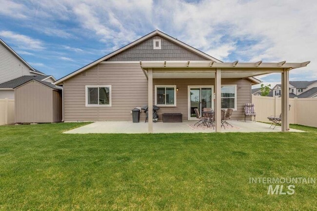 Photo - 6033 N Silver Spruce Ave