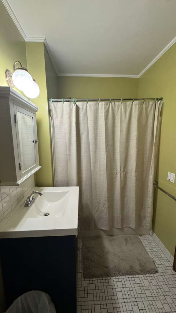 Photo - 388 Meridian St Unit #2