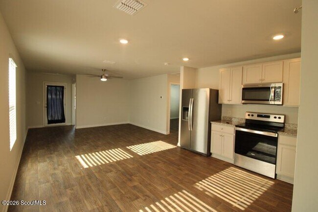 507 Autumns Wood Cir W