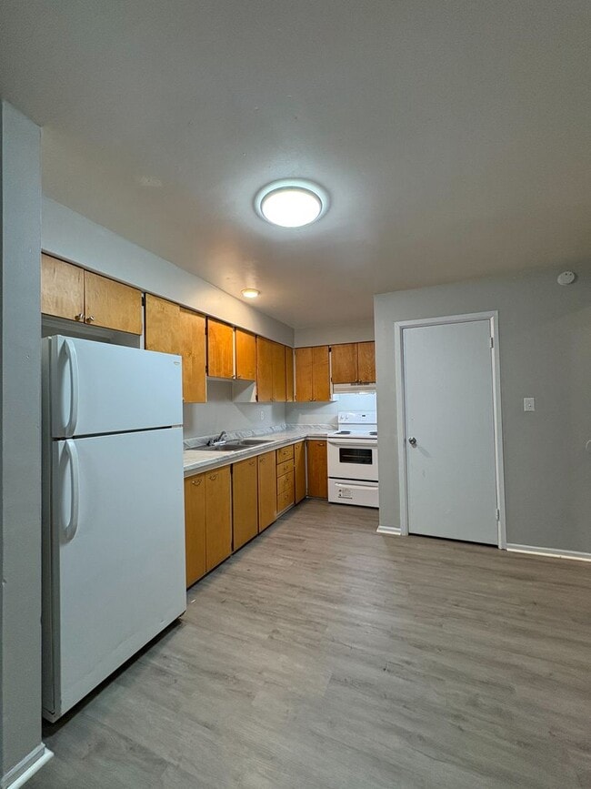 Building Photo - 2700 N Federal Blvd Unit 101