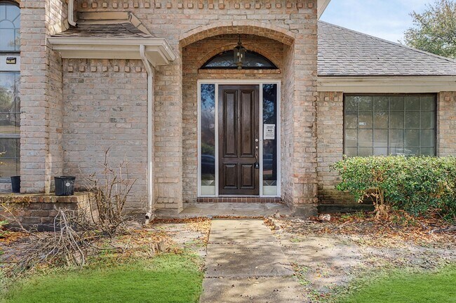 Photo - 7223 Mission Ct Dr