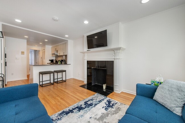 Photo - 146 Sussex St Unit 1