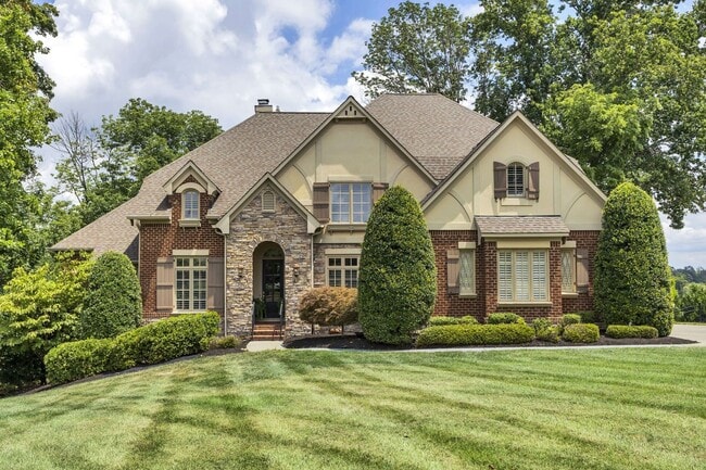 Building Photo - Fully Furnished 4 Bedroom, 3.5 Bath w/ 3 Car Garage and Unfinished Basement in Governors Club