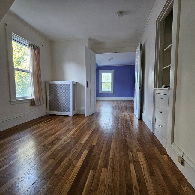 Building Photo - 19 Porter St Unit 2 Rental
