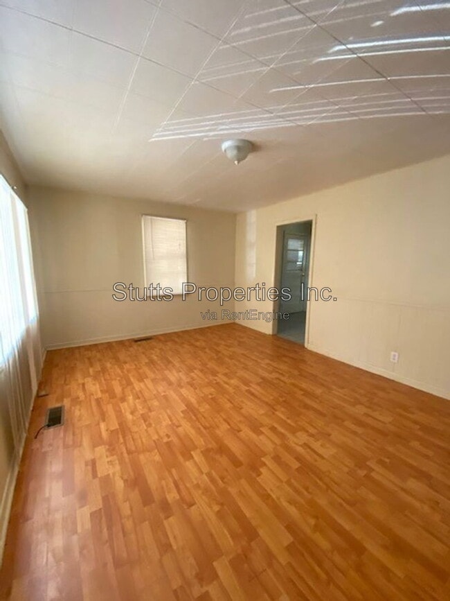 Photo - 317 Pickens Ave