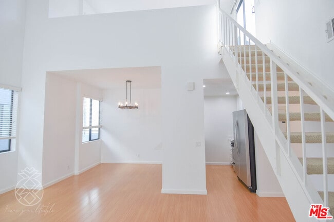 Photo - 1727-1727 Glendon Ave Unit 203