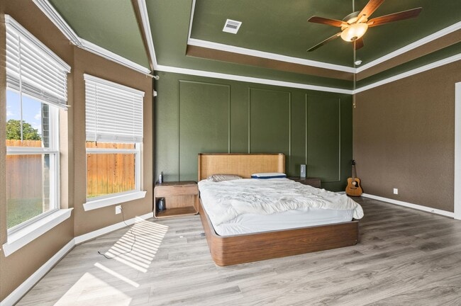 Building Photo - 24418 Moonlit Shore Dr