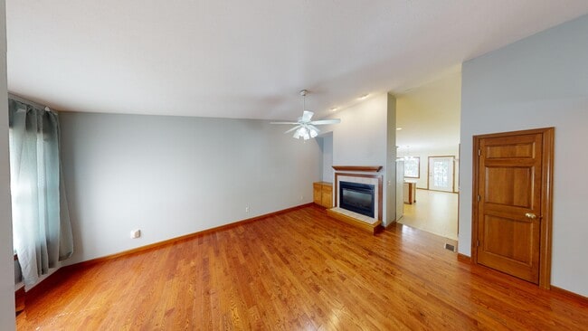 Photo - 3209 Sequoia Dr