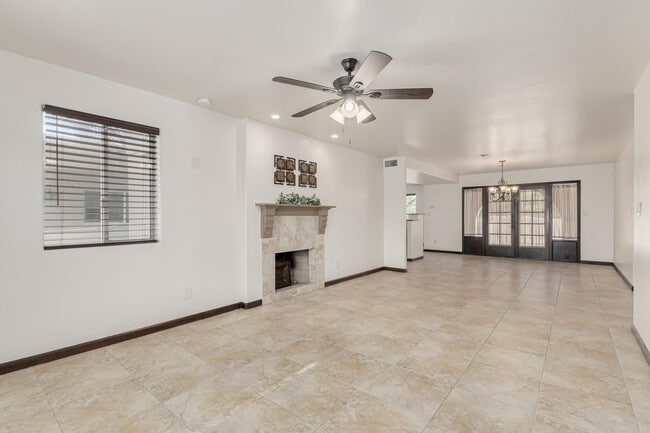 Photo - 16915 E Jacklin Dr