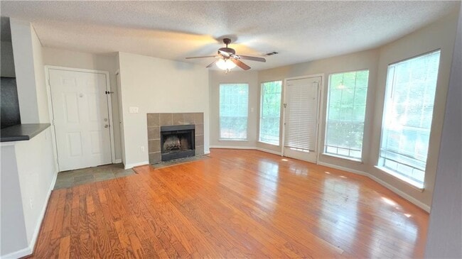 Photo - 317 Hawkstone Way