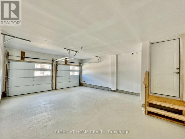 Photo - 12 Sweet Cicely St