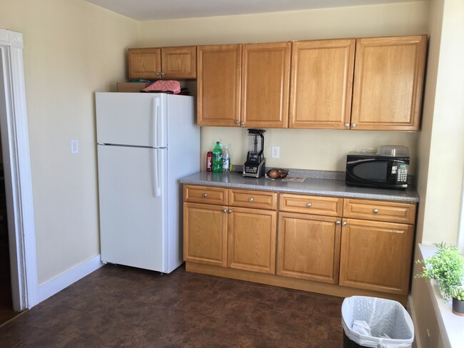 Photo - 69 S Huntington Ave Apartment Unit 3