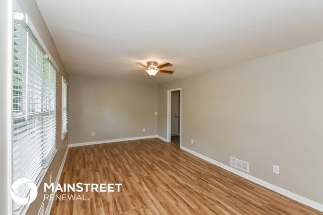 Photo - 2350 Shancey Ln