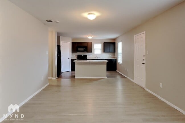 Photo - 9539 Apple Ridge Ln