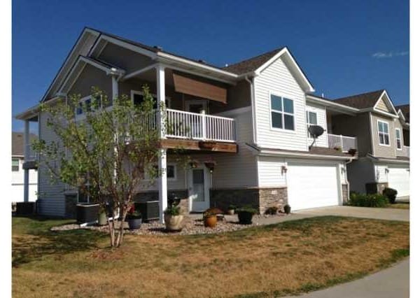 Prairie Ridge Townhomes - Prairie Ridge Townhomes
