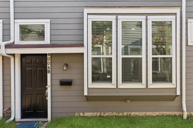 Photo - 4006 Holland Ave Unit B