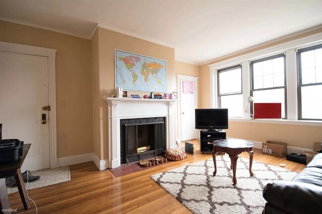 Photo - 23 Aldie St Unit 1