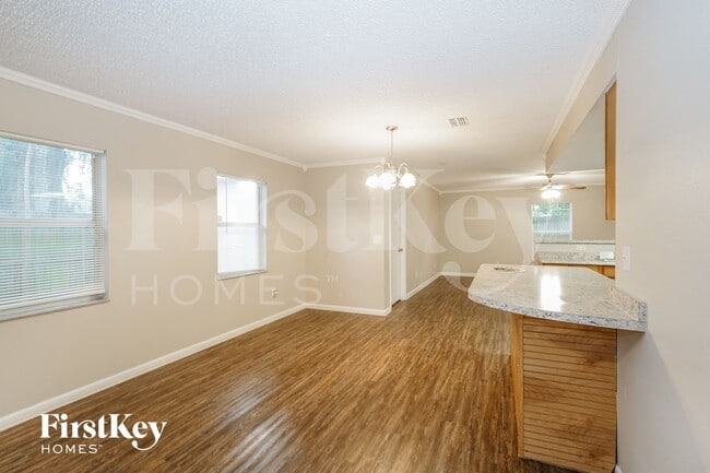 Photo - 812 W Sligh Ave