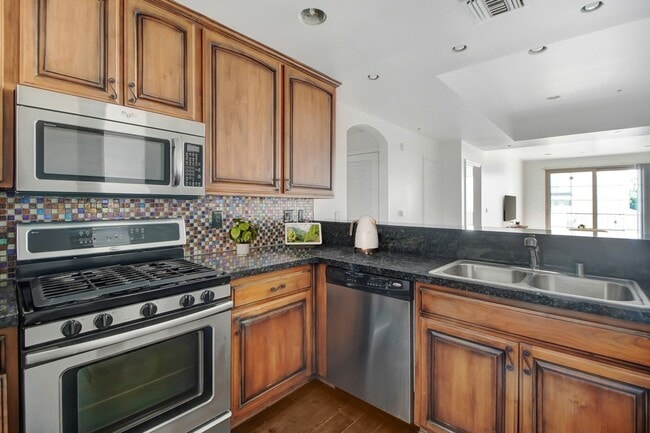 Photo - 4410 Sepulveda Apartments