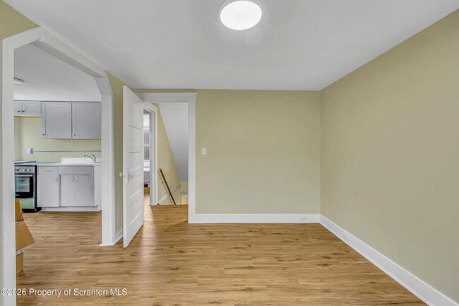 Photo - 529 Wheeler Ave