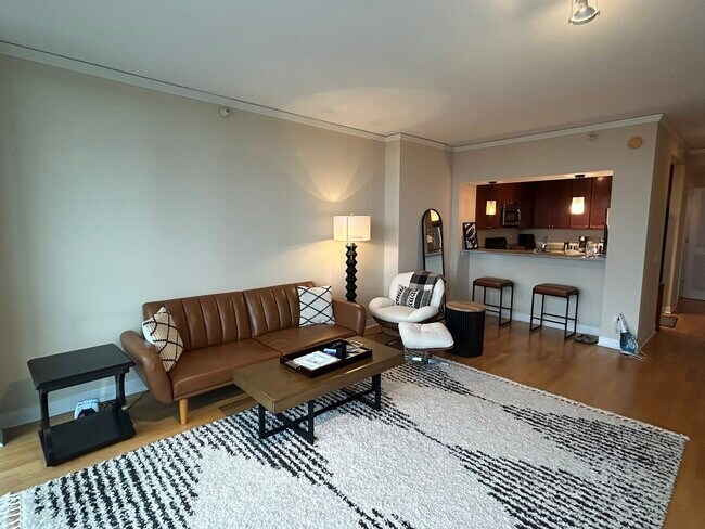 Photo - 200 N Jefferson St Unit 2302