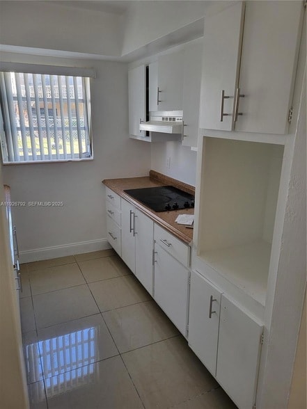 Photo - 11935 NE 19th Dr Unit 4