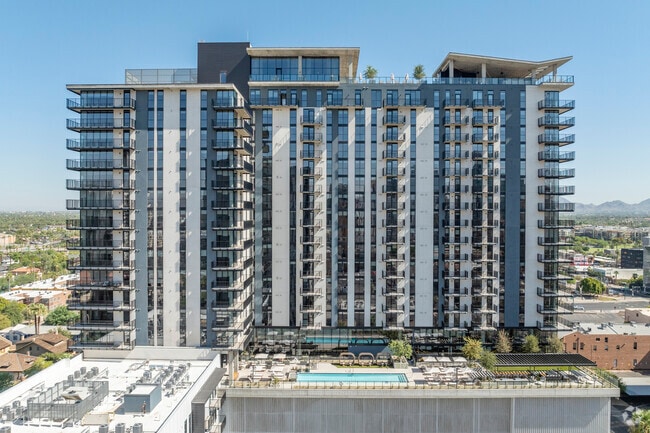 Building Photo - Saiya Rental