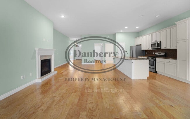 Photo - 14866 Lake Winds Dr