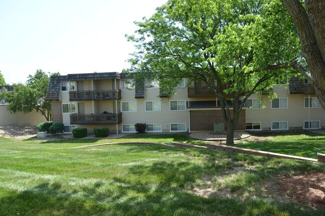 Cedar Ridge Apartments For Rent in Topeka, KS