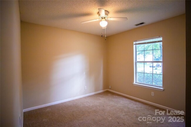 Photo - 322 Cottonwood Park Dr