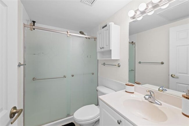 Photo - 2501 S Ocean Dr Unit 33